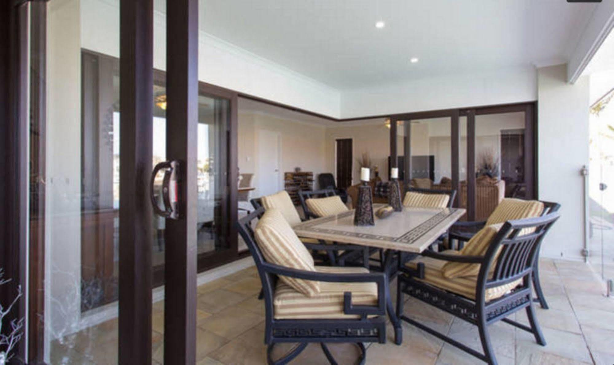 Bella Vista Bed And Breakfast Of Raby Bay 클리블랜드 외부 사진
