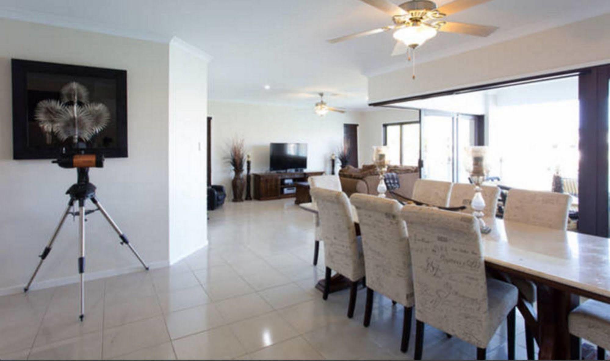 Bella Vista Bed And Breakfast Of Raby Bay 클리블랜드 외부 사진